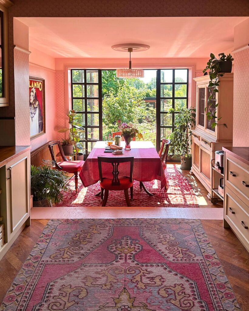 14. Soft Eclecticism in an Open Studio Apartment