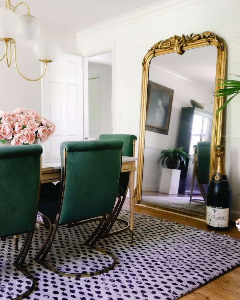 16. Emerald Elegance: Glam Meets Bold Color