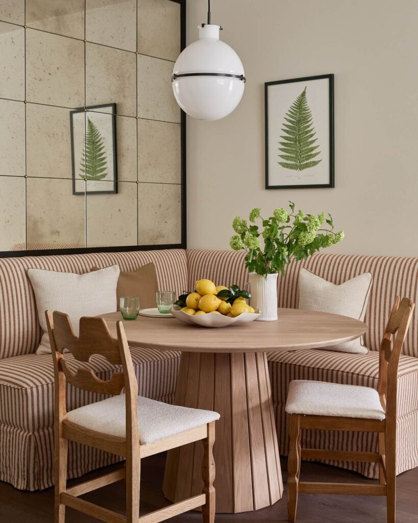 18. Rustic Cottage Style with Layered Charm