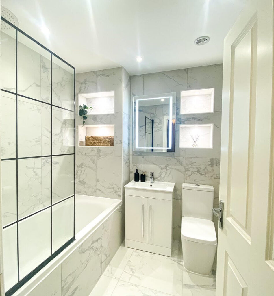 19. Artistic Marble Patterns as a Focal Point