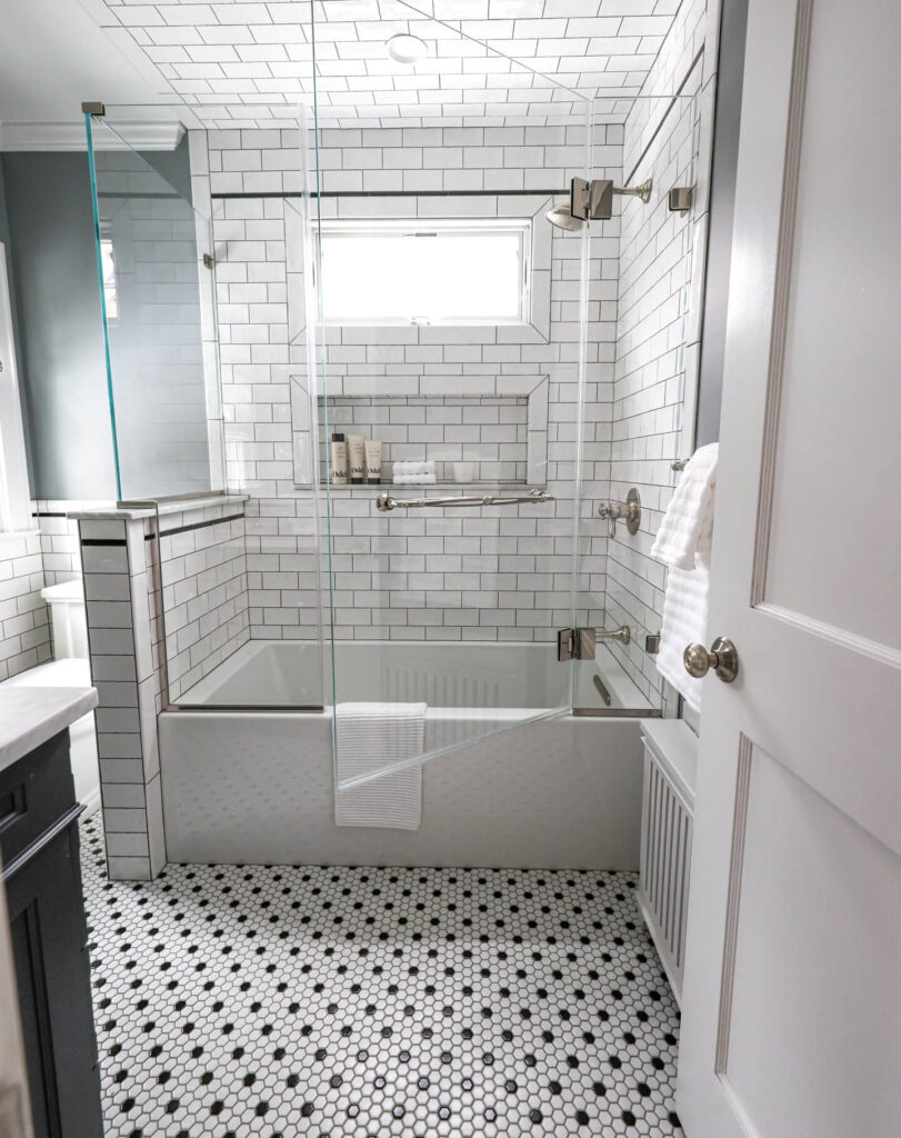24. Soft Minimalism with Subtle Accents