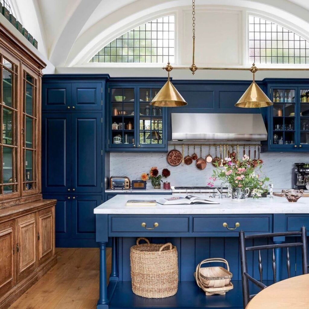 28. Patterned Backsplash with Functional Decor