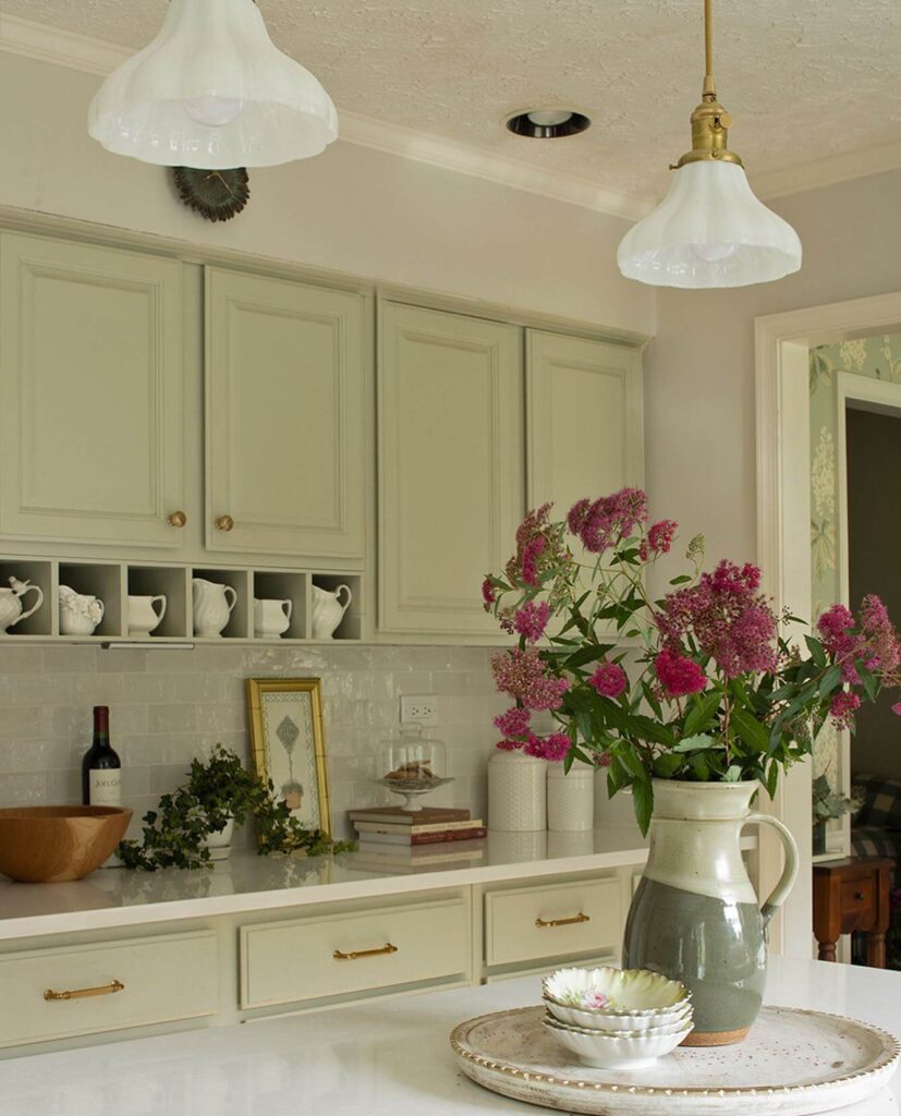 5. Vintage Cottage Charm with Floral Accents