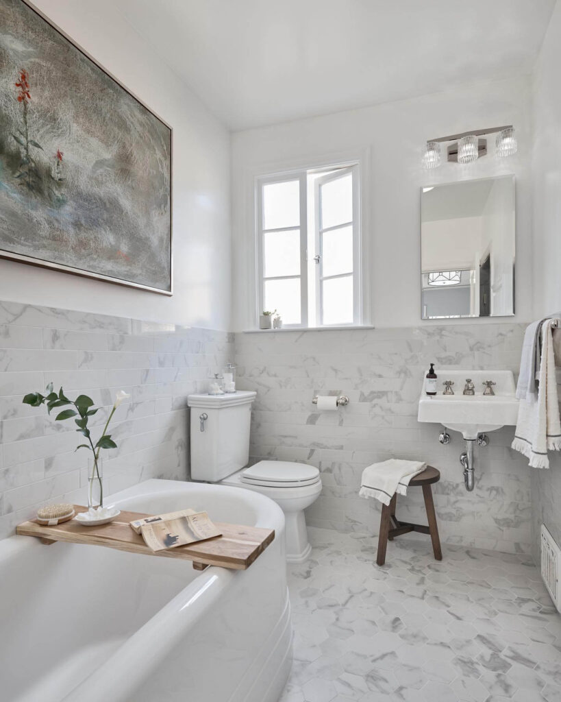 6. Earth-Toned Marble for Understated Sophistication