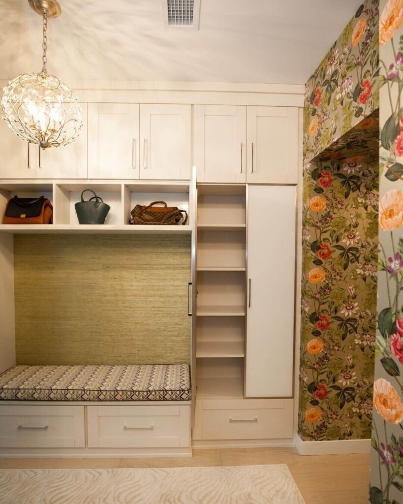 10. Maximize Small Spaces with Mirrored Closets