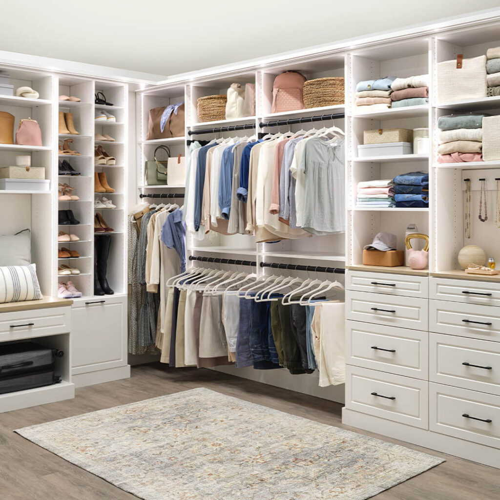13. Add Seating to Make It a True Dressing Room