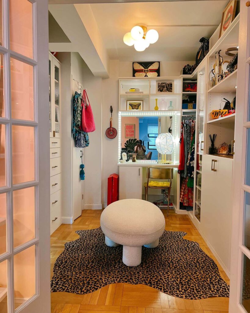 15. Maximize Narrow Spaces with Smart Layout Choices