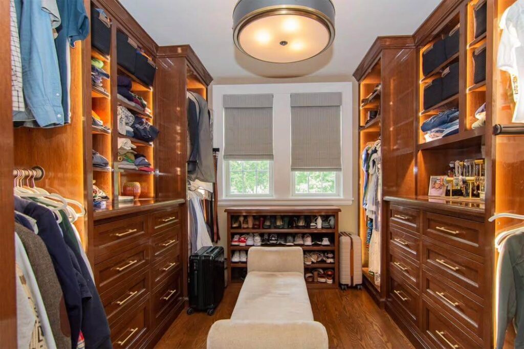 18. Optimize Tight Spaces with Fabric Organizers
