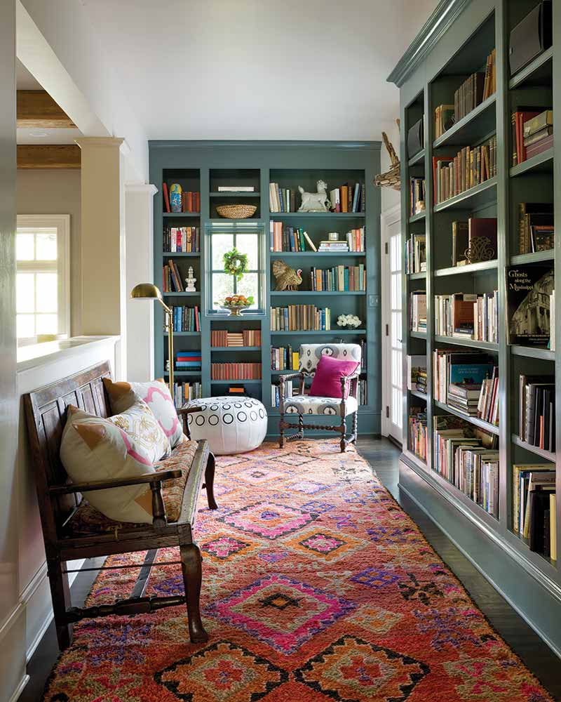 20. Color-Coordinated Bookshelves for Visual Impact