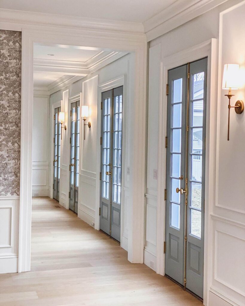 5. Seamless Wooden Paneling for a Minimalist Dining Room