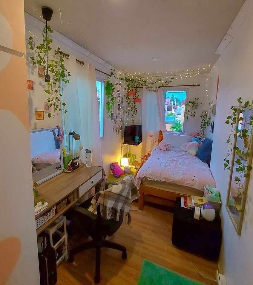 7. Design a Multifunctional Zone with Desk and Bed Integration