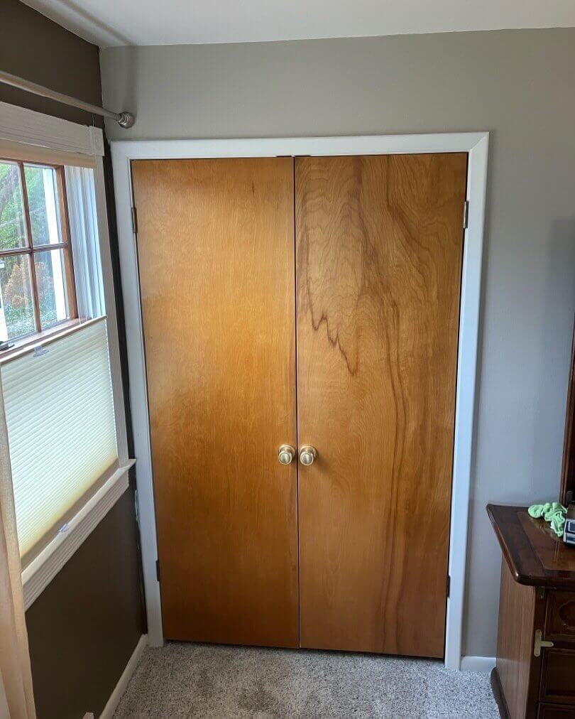 7. Simple Natural Wood Doors with Retro Appeal