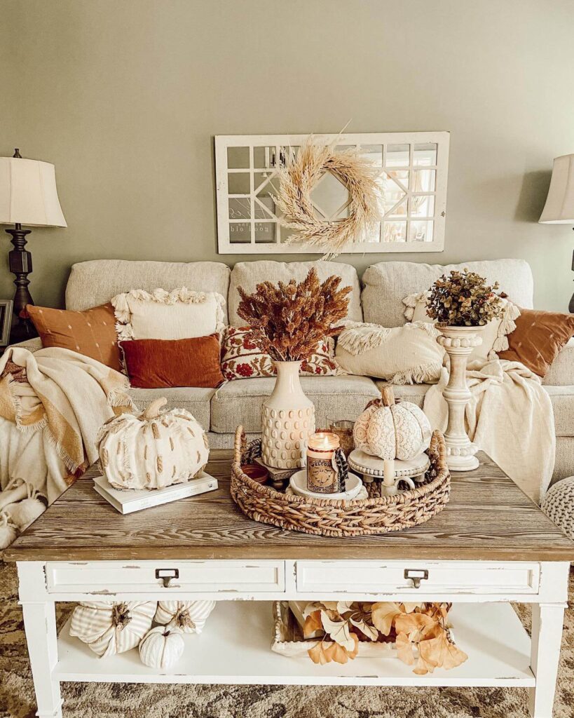 10. Farmhouse Entry with Seasonal Simplicity