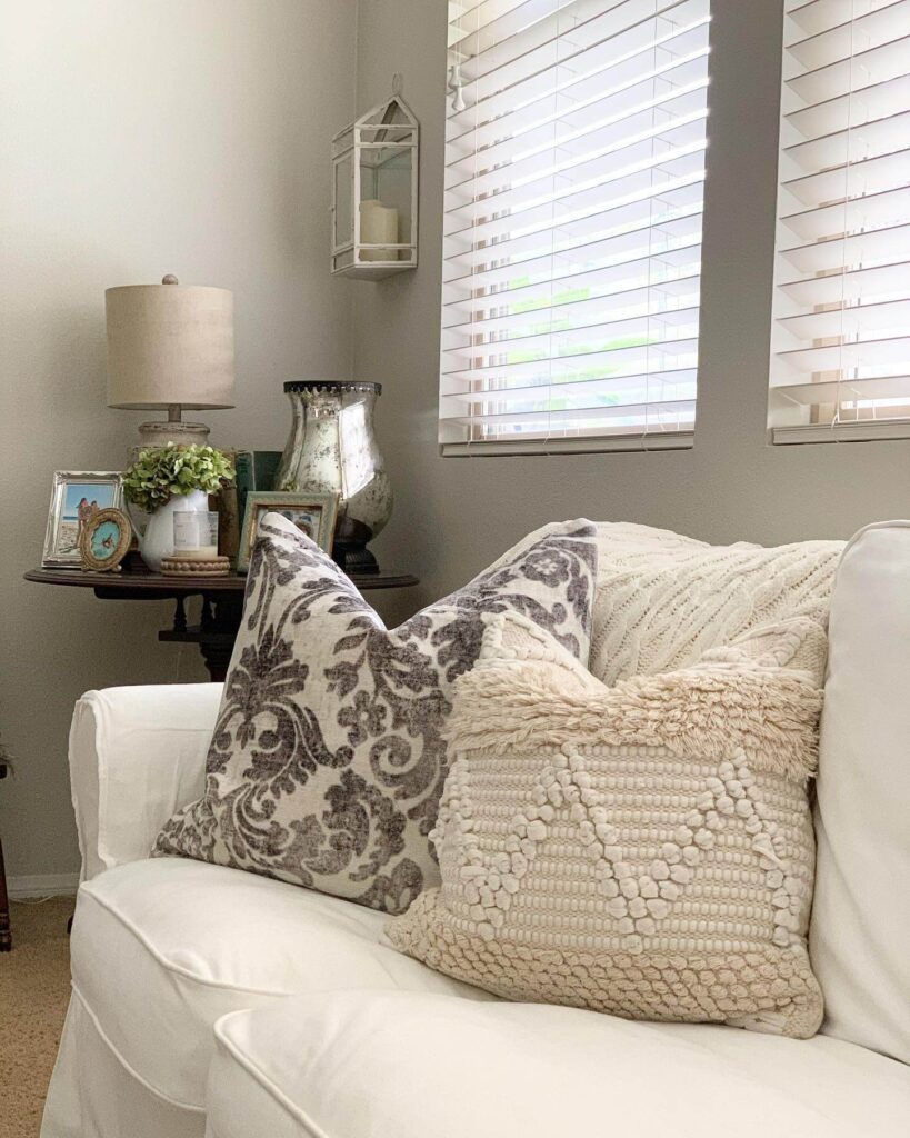 17. Rustic Minimalism with Earthy Elements