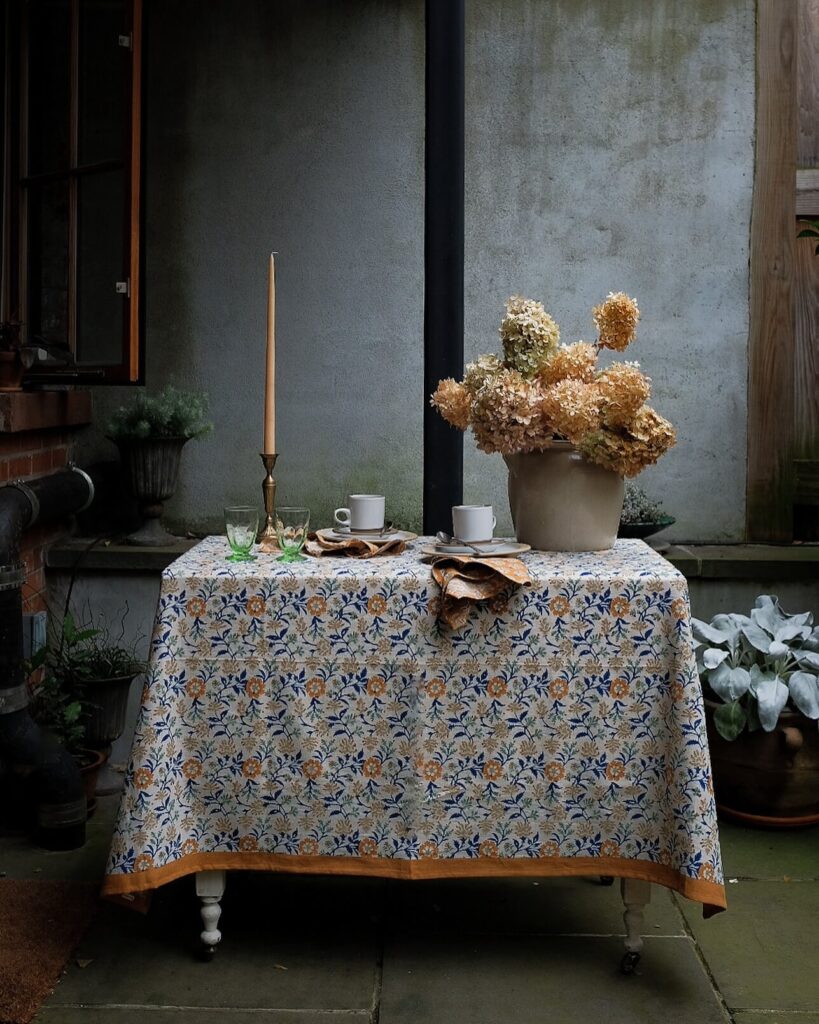 19. Candlelit Romance with Autumn Hues