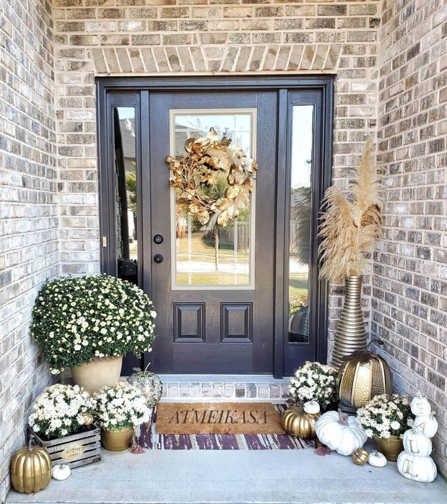 2. Rustic Farmhouse Charm with Vintage Accents