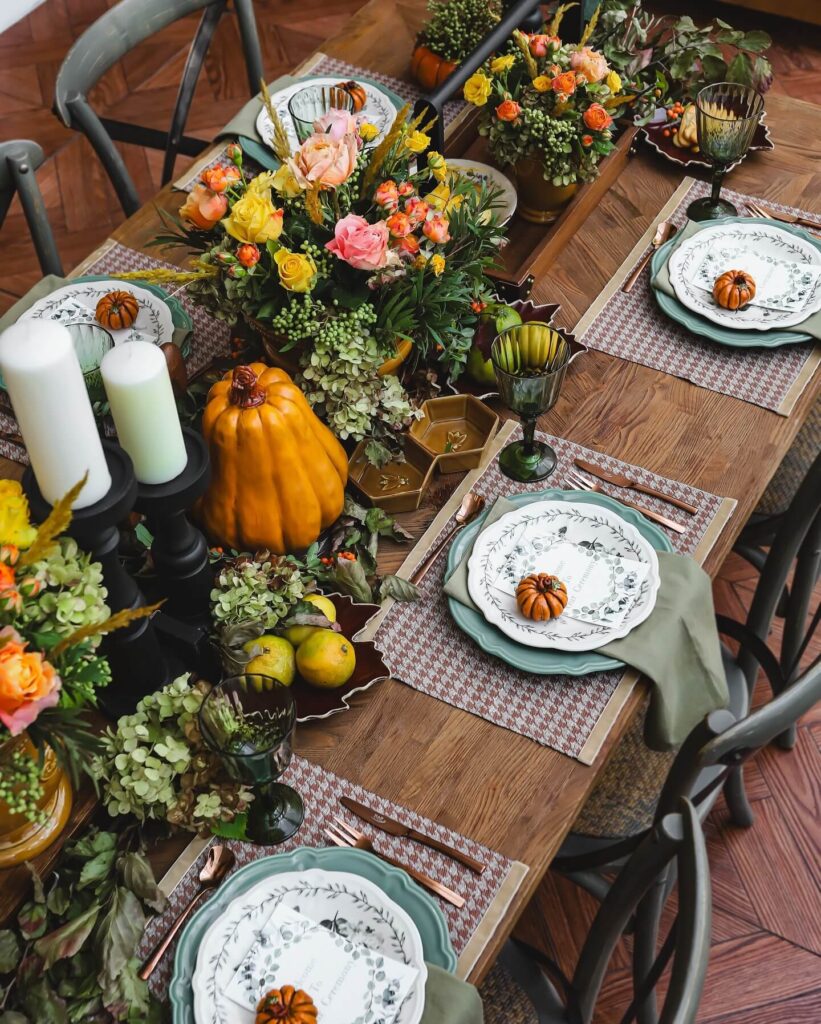 7. Elegant Dining Table with Natural Textures
